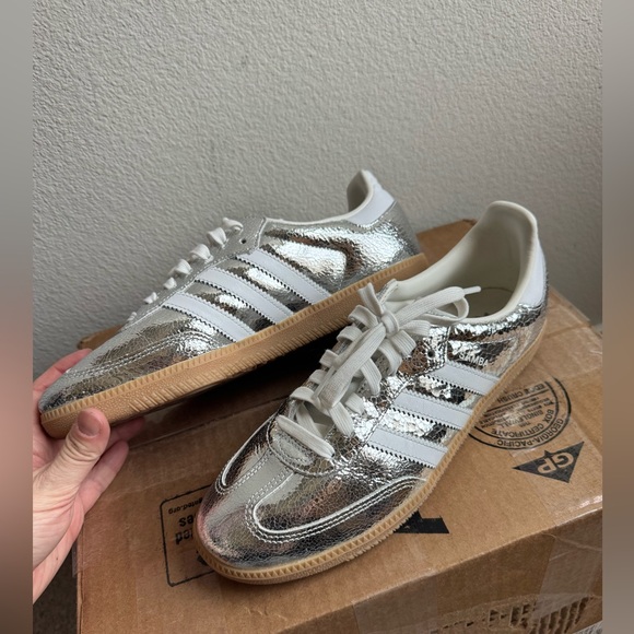 Adidas Samba OG Sneakers Silver Metallic Cloud White Core White Womens size 10 - Picture 7 of 9